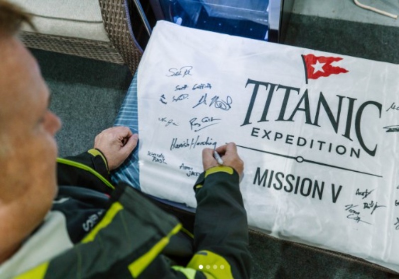 哈丁也參加了這次探索觀光鐵達尼號殘骸的活動。IG