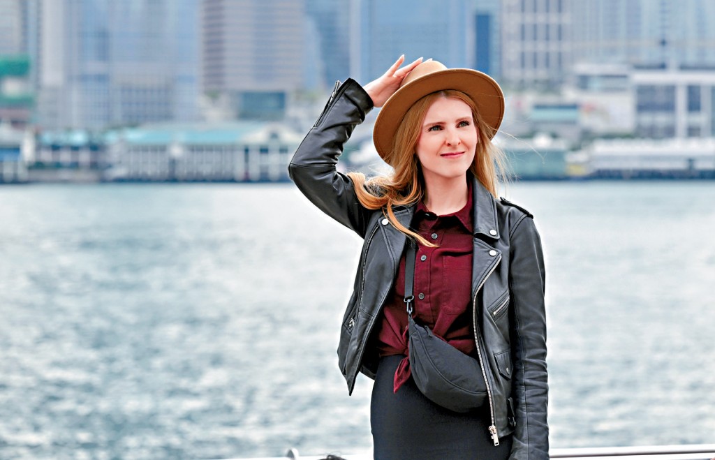 天文台表示，一道冷鋒會在今晚至明日初時橫過廣東沿岸。