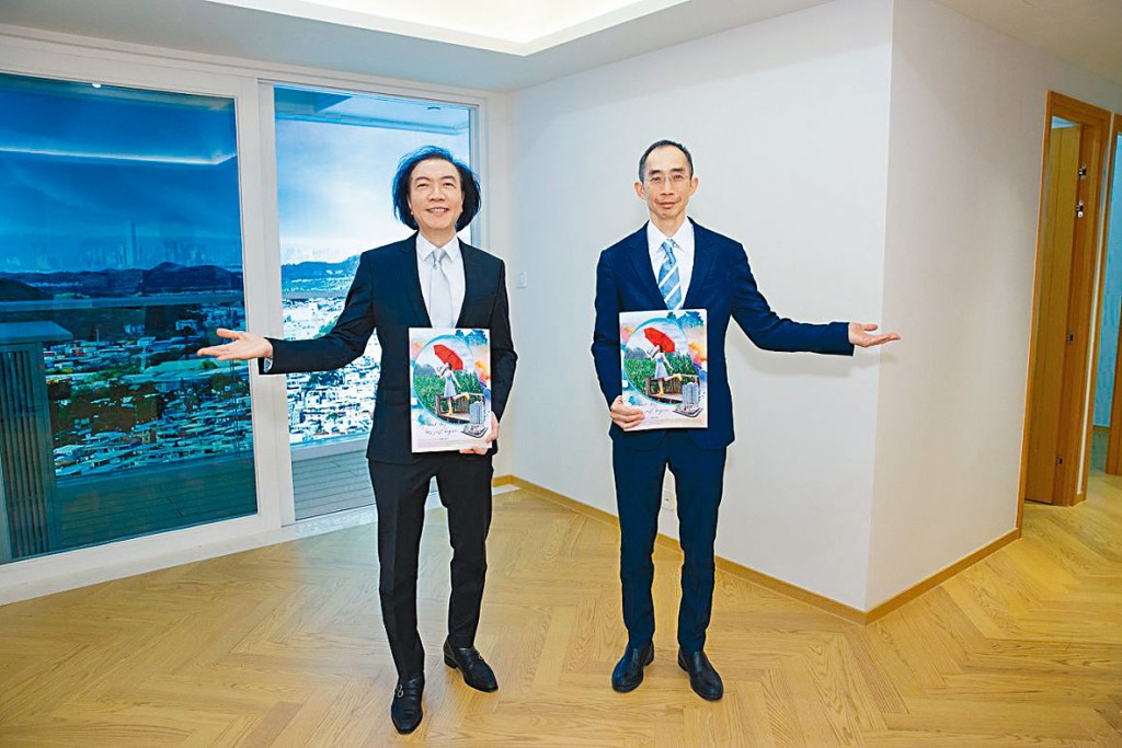 星星地產陳文輝（左）昨日表示，首批單位會「好有競爭力」。