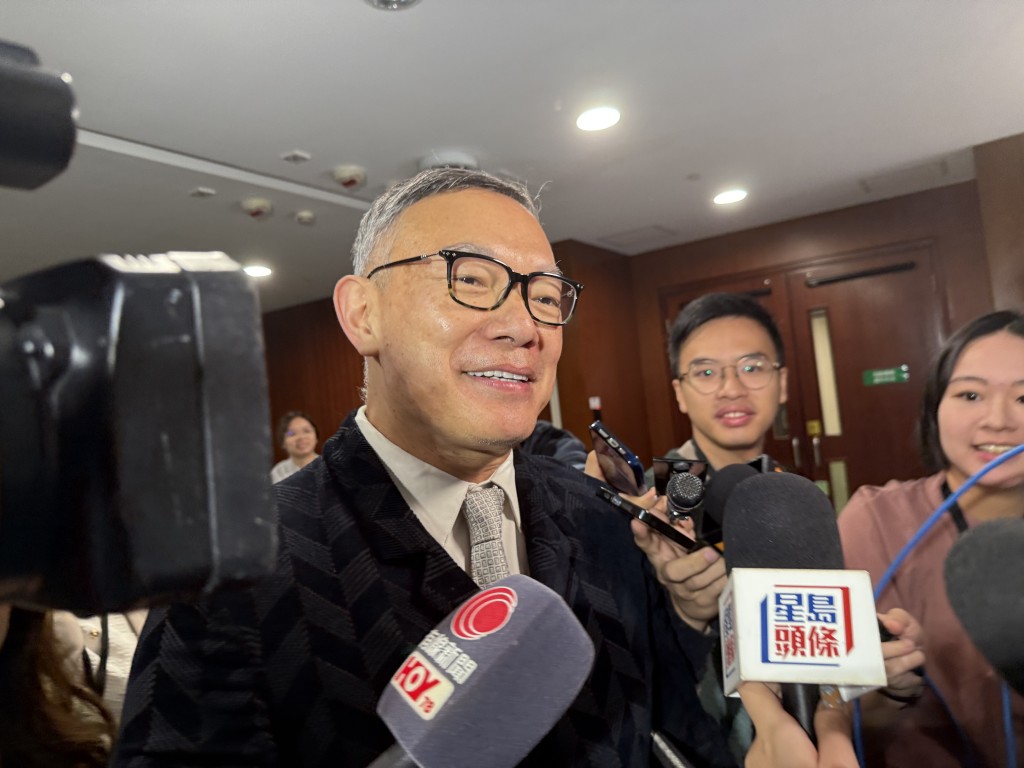 選委界謝偉俊。曹露尹攝 選委界謝偉俊。曹露尹攝