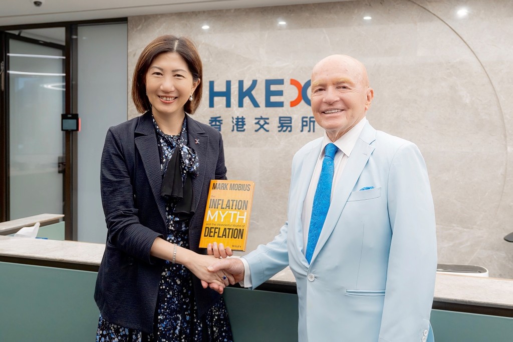 麥樸思與港交所新任行政總裁陳翊庭會面，指對方稱香港仍然是進入中國的重要門戶。（麥樸思網站圖片）