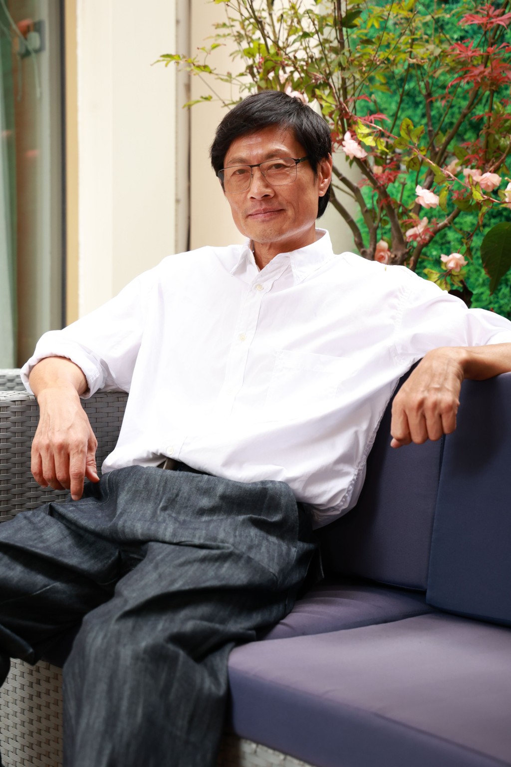 黃德斌形容初初練唱粵曲時似「劏雞」。