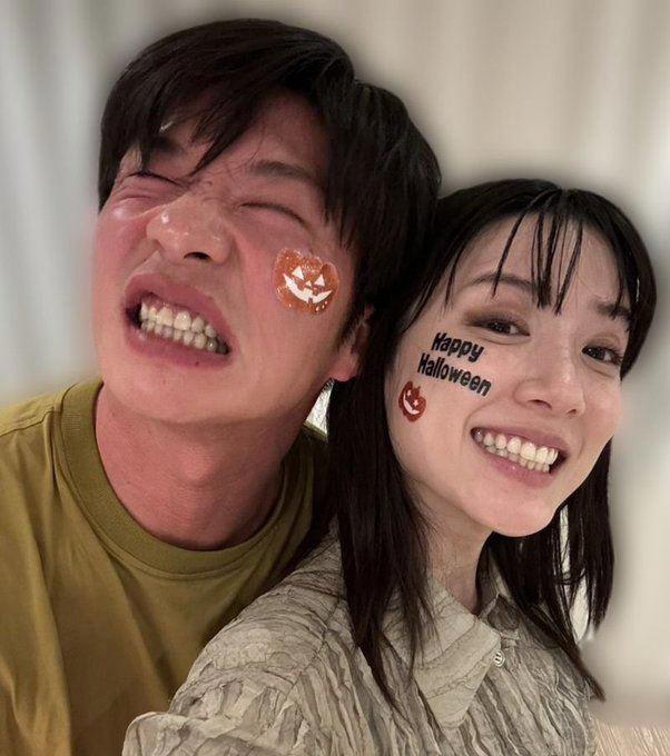 永野芽郁與田中圭爆不倫戀,導致形象崩壞。 永野芽郁與田中圭爆不倫戀,導致形象崩壞。