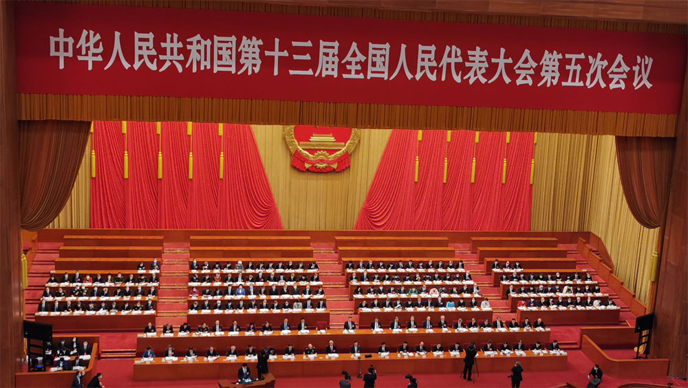 全國人大常委會工作報告,今年將修改婦女權益保障法,完善侵害處置等規定。