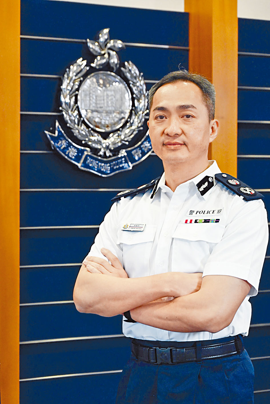 今天下班後退休的警務處副處長(管理)郭蔭庶,日前接受傳媒訪問詳述逾三十年充滿挑戰的警務工作生涯。