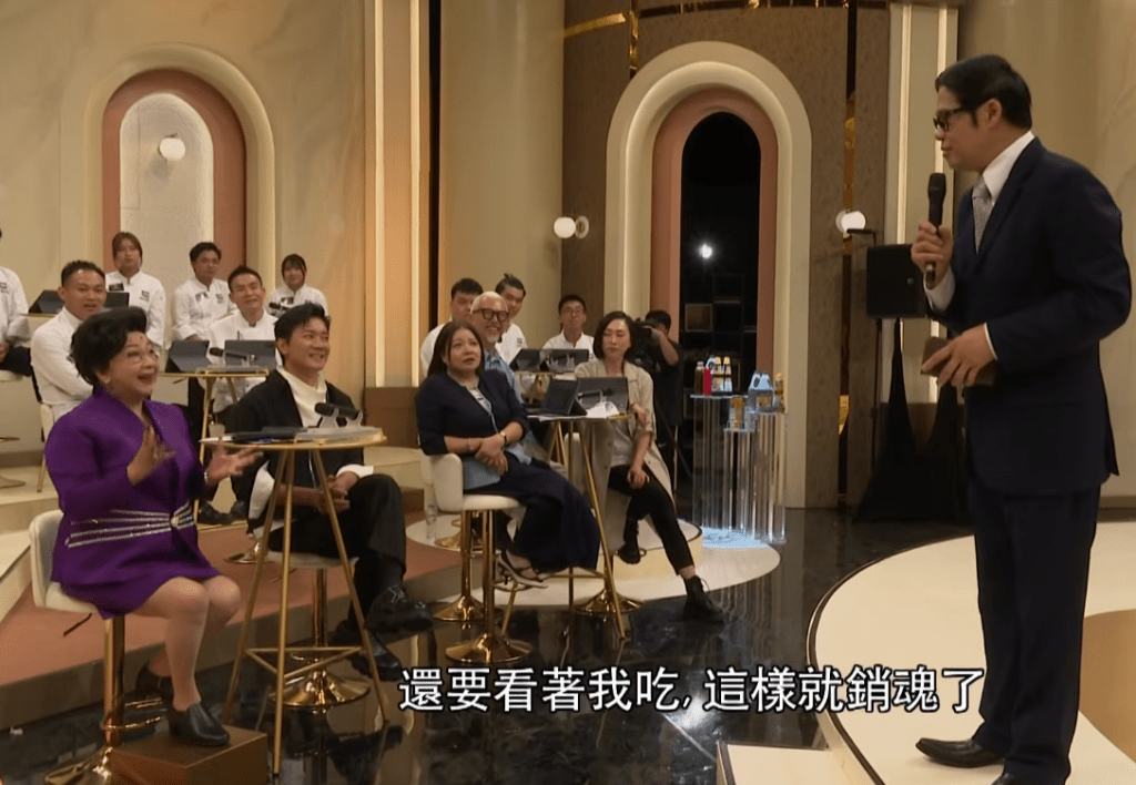 薛家燕自封半肥瘦。