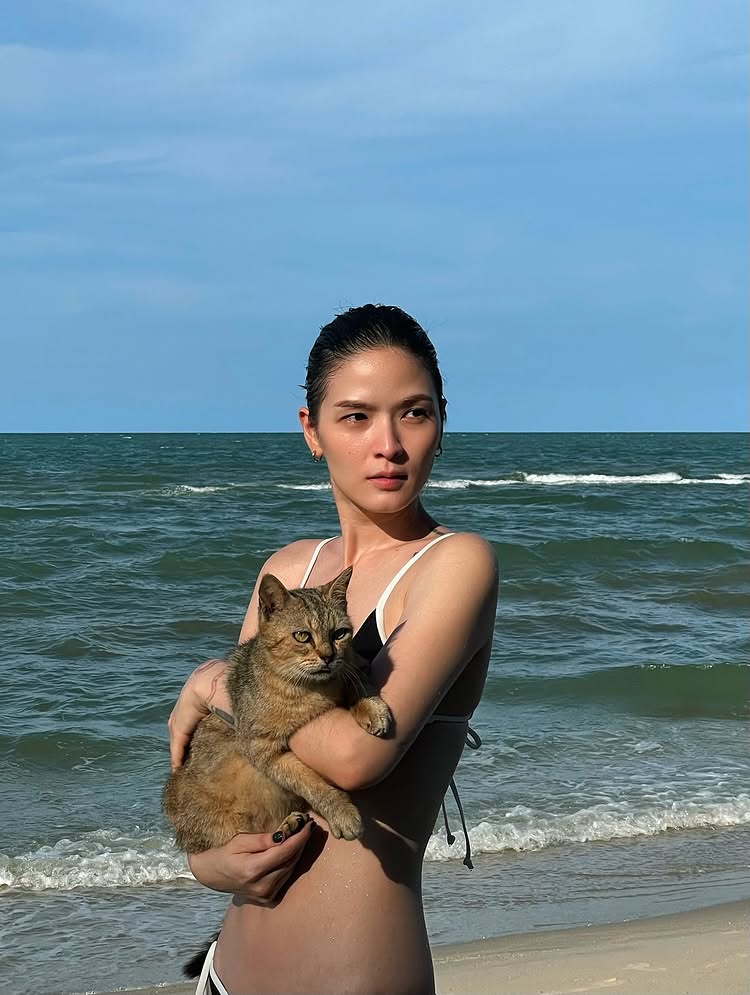 拥有中国血统的Christine是泰国的当红女星及女模。IG