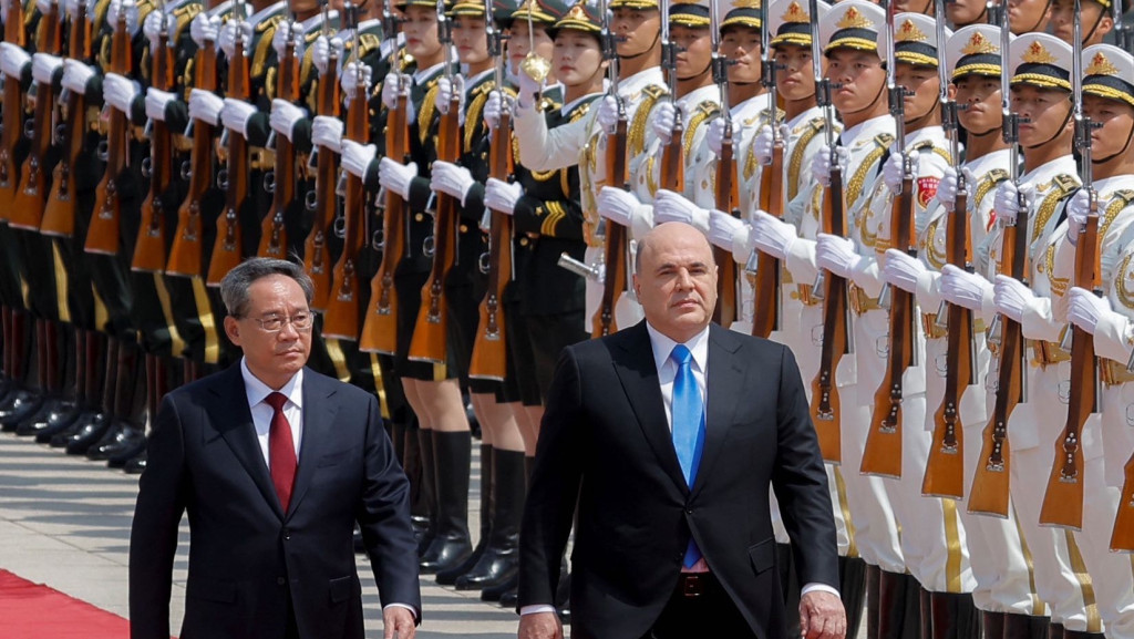 國務院總理李強歡迎俄羅斯總理米舒斯京訪京。 路透社