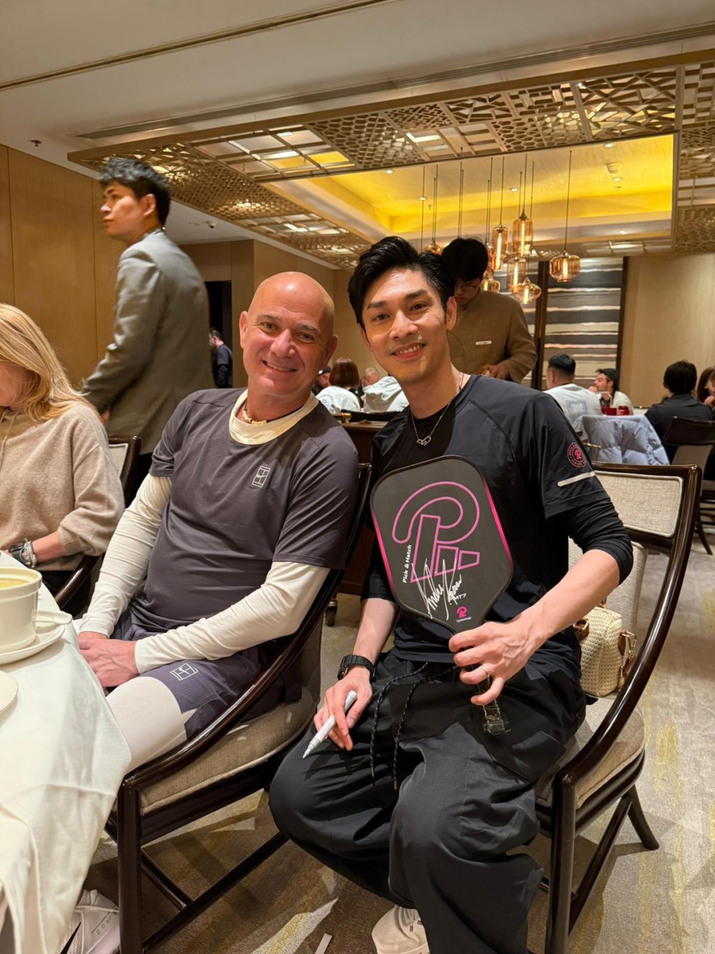 Kelvin大讚阿加斯十分友善。