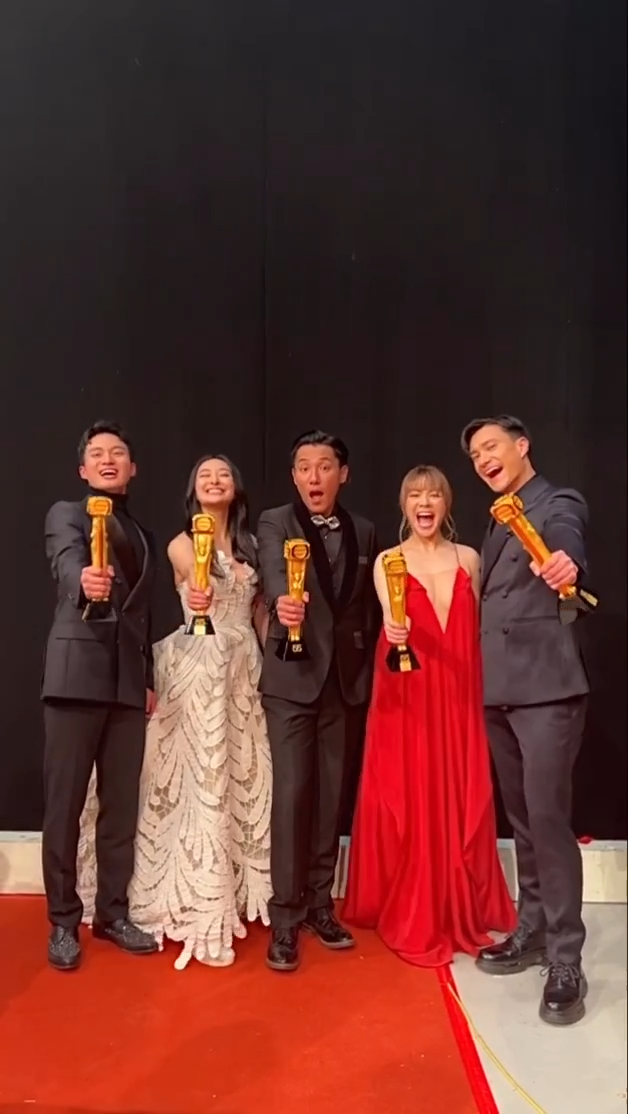 五位《痞子殿下》主角在台慶頒獎禮齊齊獲得好成績。