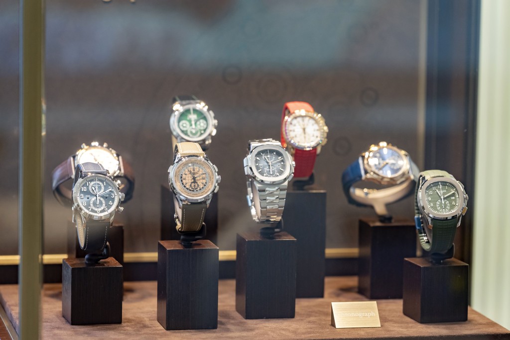 早前Patek Philippe就特別為難得一次過抵港亮相的10枚計時碼錶作品,舉行錶展活動。 早前Patek Philippe就特別為難得一次過抵港亮相的10枚計時碼錶作品,舉行錶展活動。