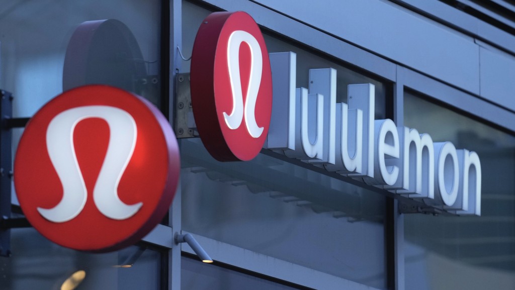 波士頓一間Lululemon的招牌。 美聯社