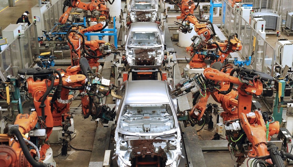 福特主席指美國電動車未準備好與中國競爭。 新華社圖