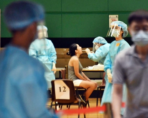 有完成檢測的市民表示，過程約兩分鐘，簡單快捷並且無不適。