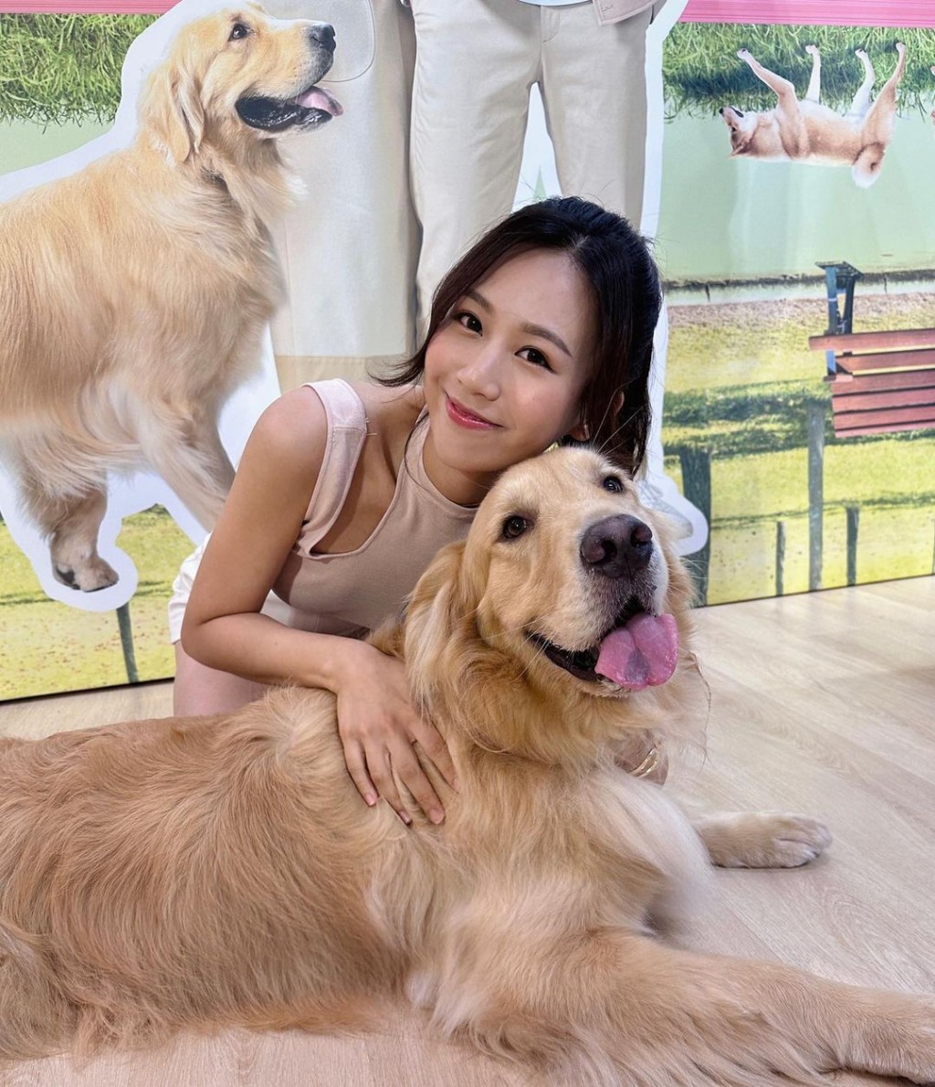 阮浩棕更甜爆认有追看何沛珈（图）演出的《宠爱Pet Pet》。