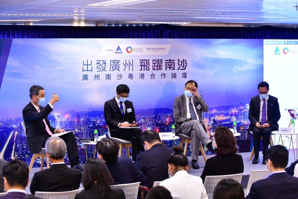 梁振英說廣州南沙運用優勢助香港融入國家發展。