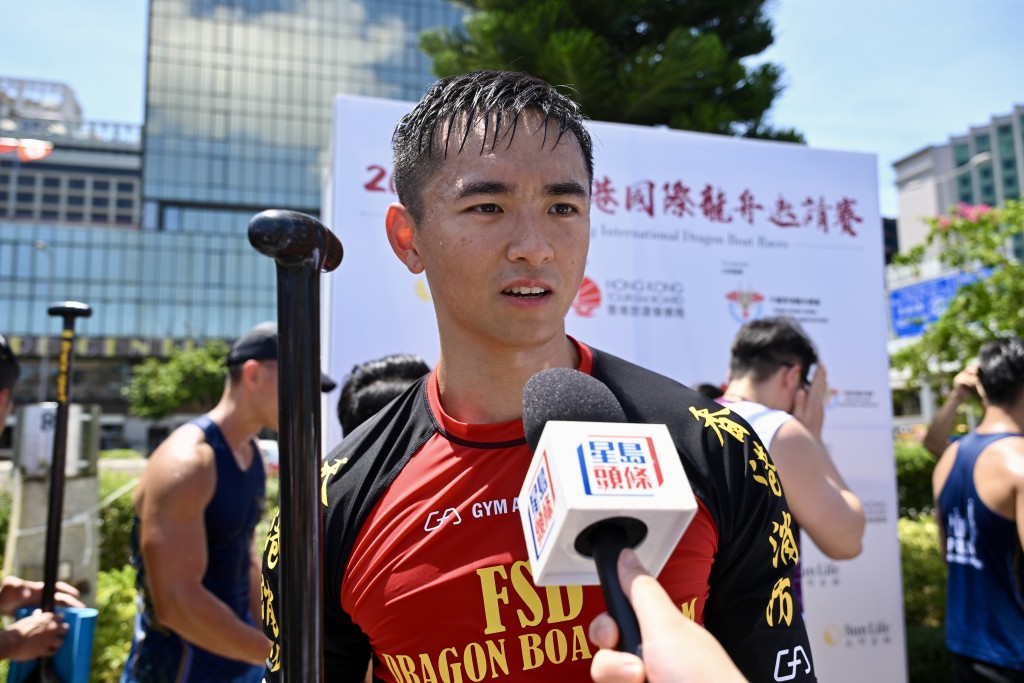 消防員蕭奉儒指,大部分隊員都有多年比賽經驗。 消防員蕭奉儒指,大部分隊員都有多年比賽經驗。