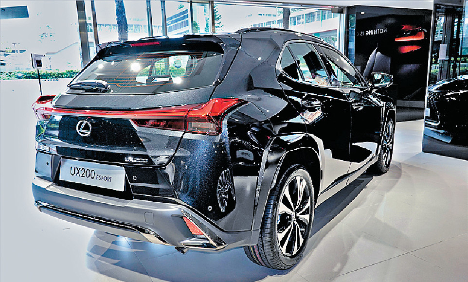 ■Style Blue屬於原廠推出的特別版,香港只有5輛。 ■Style Blue屬於原廠推出的特別版,香港只有5輛。