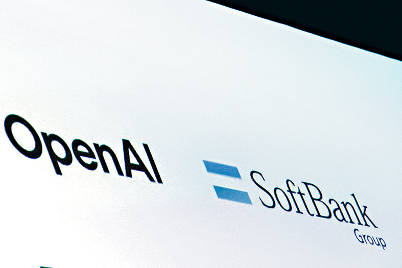 據外電報道，軟銀正尋求一筆100億美元的貸款。