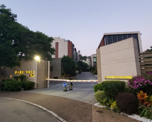 元朗獨立屋「柏巒」於昨日晚上被4名巴基斯坦裔男子爆竊。