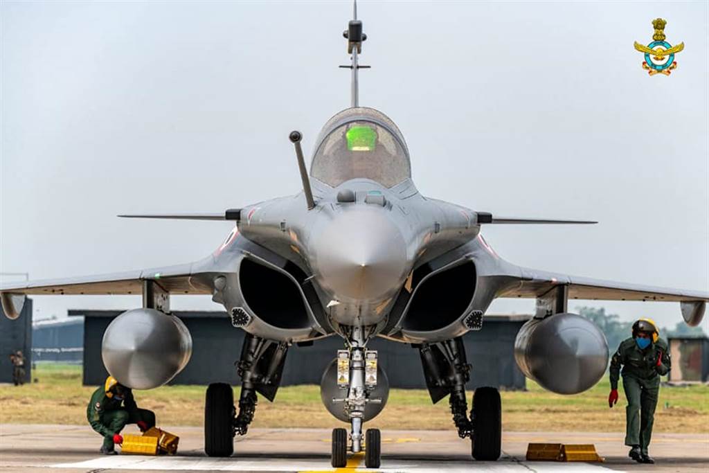 印度空軍的飆風戰機。 印度空軍FB 印度空軍的飆風戰機。 印度空軍FB