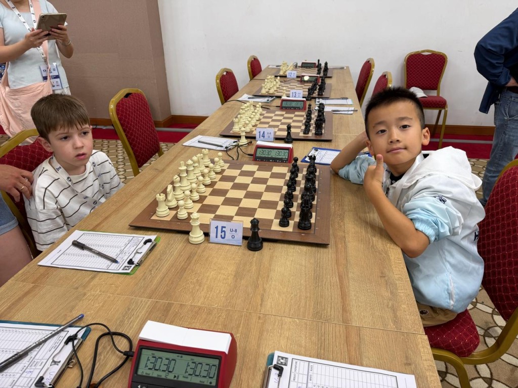 孟祥奕戰勝最終排名第10的俄羅斯小棋手。孟祥奕家長供圖