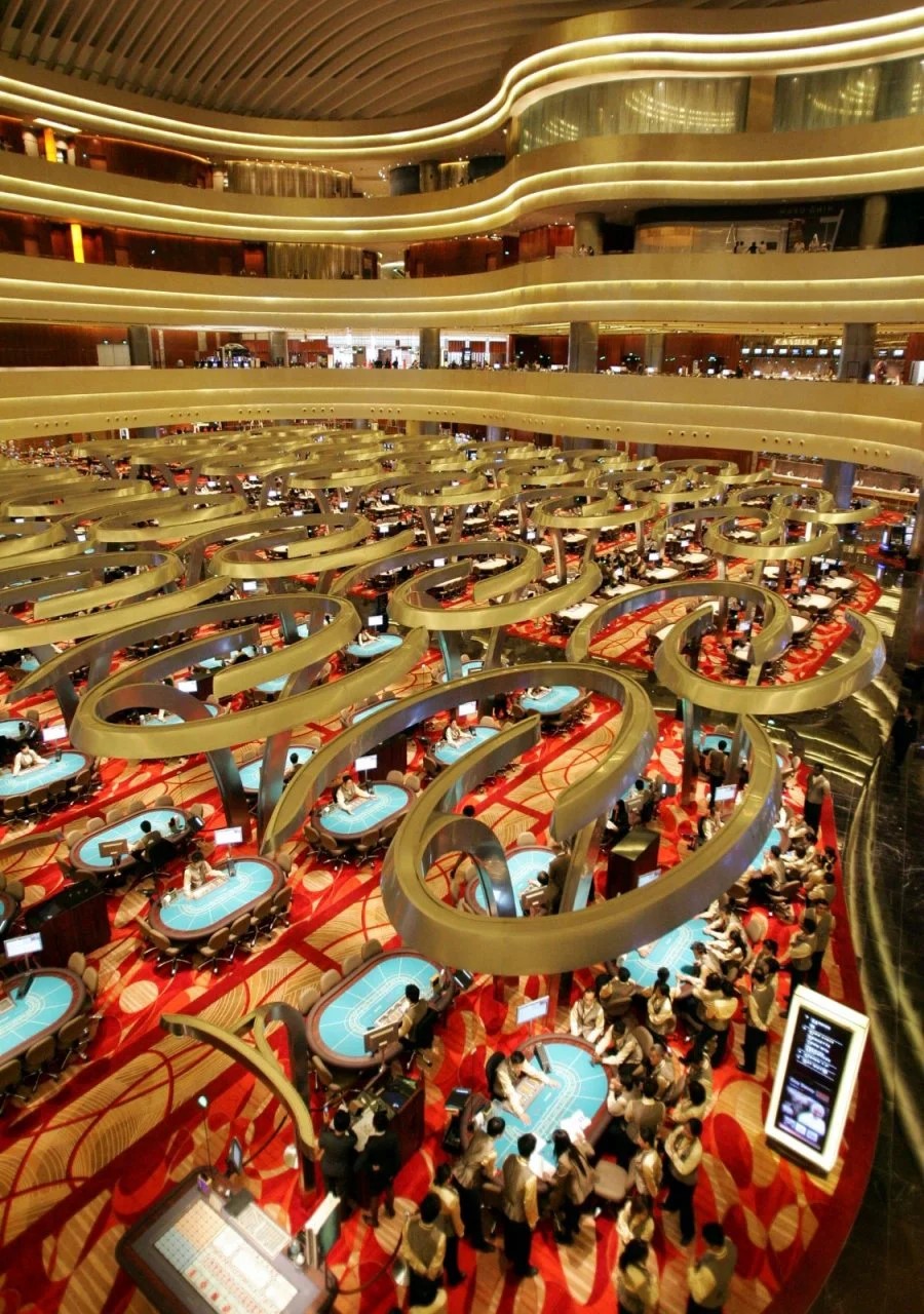 新加坡部分酒店设有赌场。