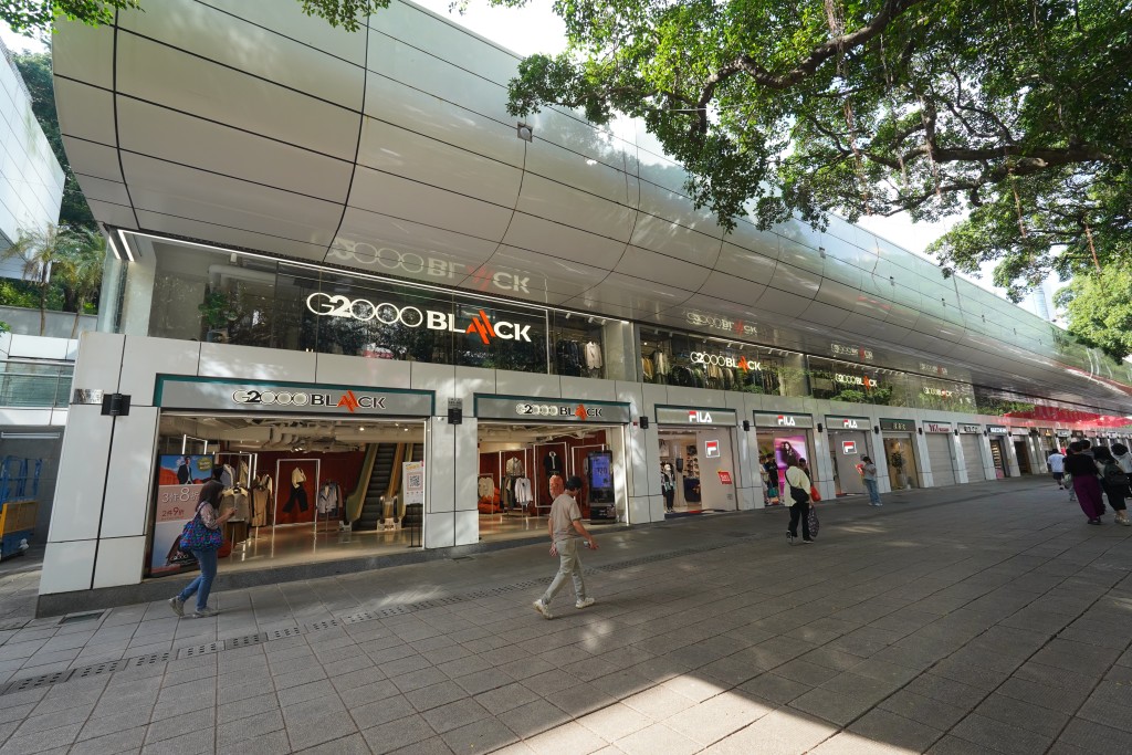 田北辰表示，外判物流令旗下時裝品牌G2000，大為節省運輸成本。