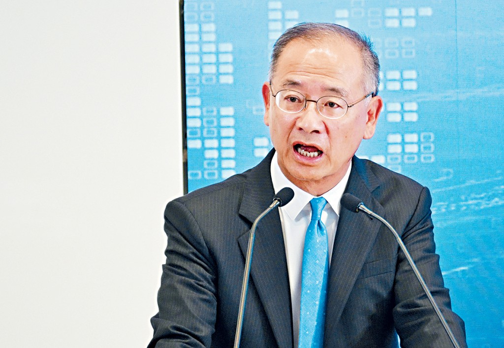 余偉文撰文為近期穩定幣概念炒風降溫，避免過度炒作。
