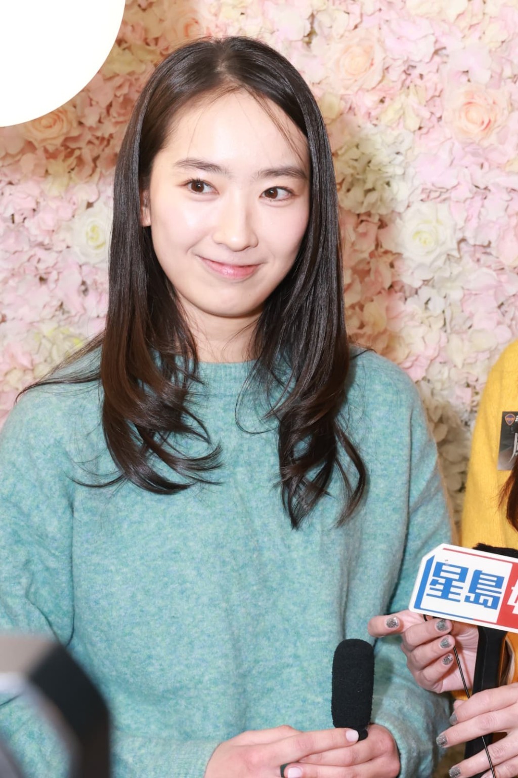 邵氏劇集《風華背後》舉行煞科宴,林愷鈴、鄭希怡等人現身。 邵氏劇集《風華背後》舉行煞科宴,林愷鈴、鄭希怡等人現身。