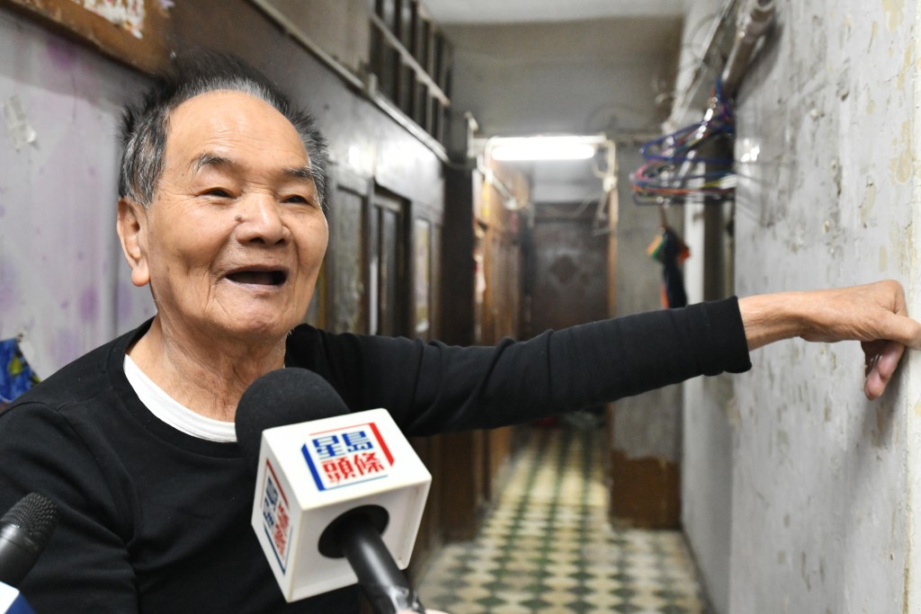 李先生指，自己年事已高、行動不便，生活圈子集中在現居一帶，如搬往其他區將大受影響。