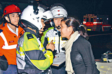 ■Amina於一○年在跑馬地涉酒駕及掌摑警被捕。