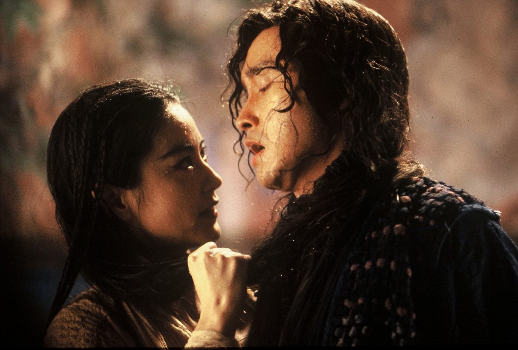 1993年張國榮還有與林青霞擔正的《白髮魔女傳》上映，在日本同樣受到歡迎。