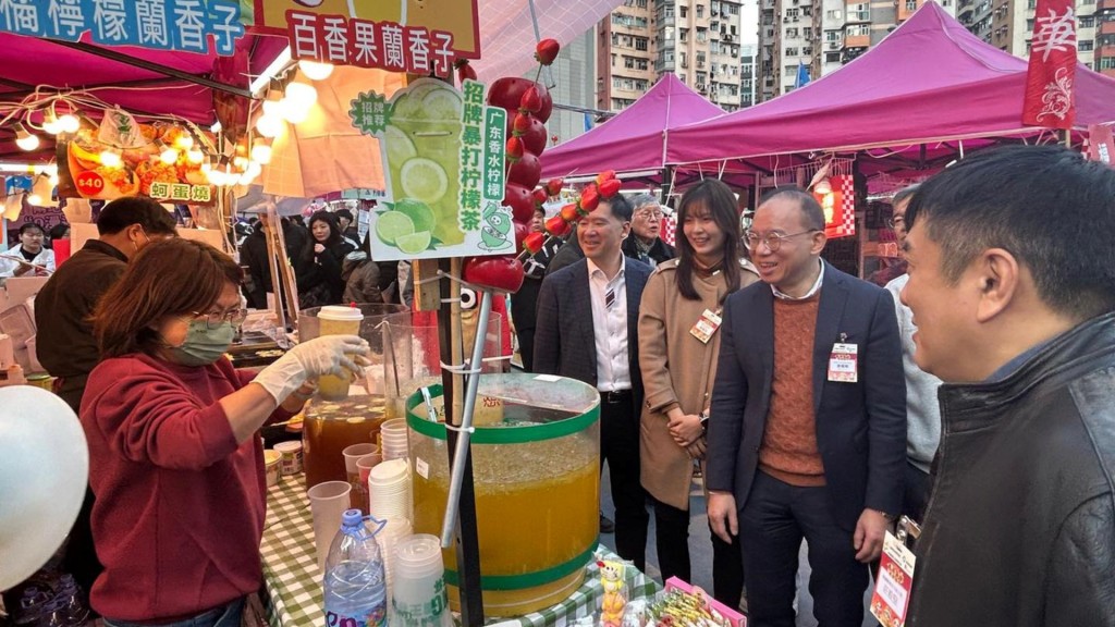 觀塘新春夜市橫跨新春、情人節及元宵舉行。柯創盛fb