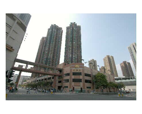 欣廷軒818萬破頂沽