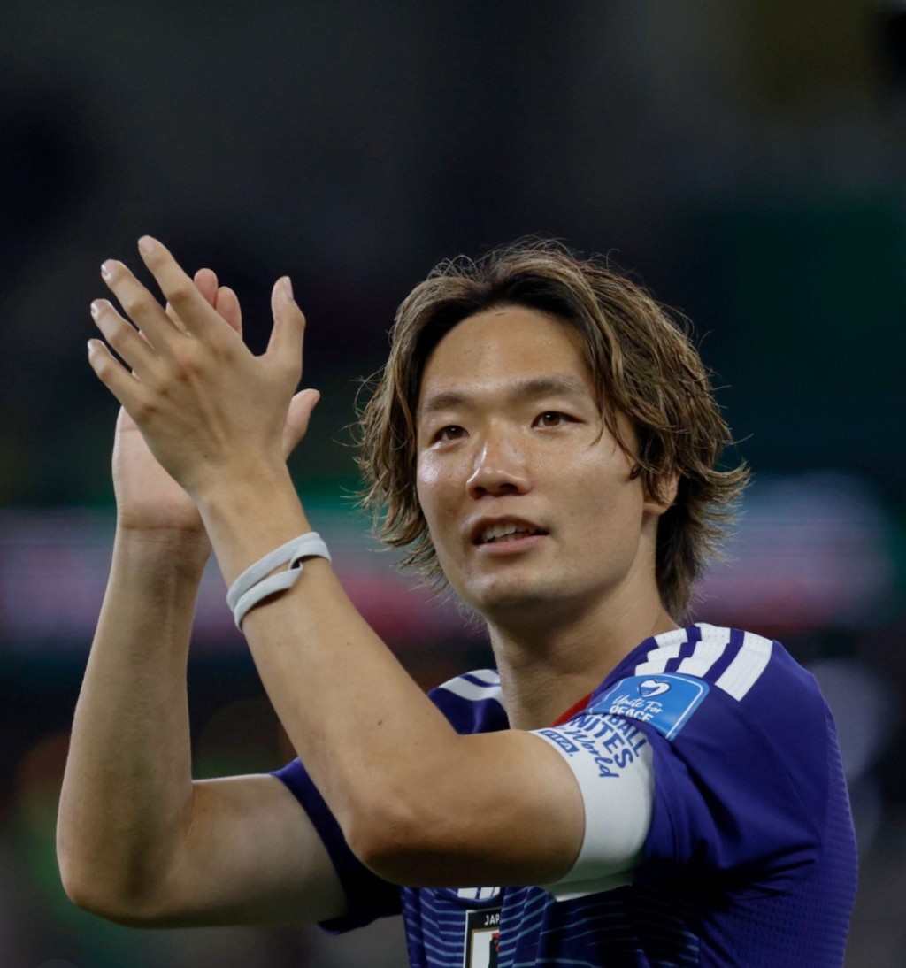 因遠藤航因傷退出世界盃,由板蒼滉擔任隊長。 因遠藤航因傷退出世界盃,由板蒼滉擔任隊長。