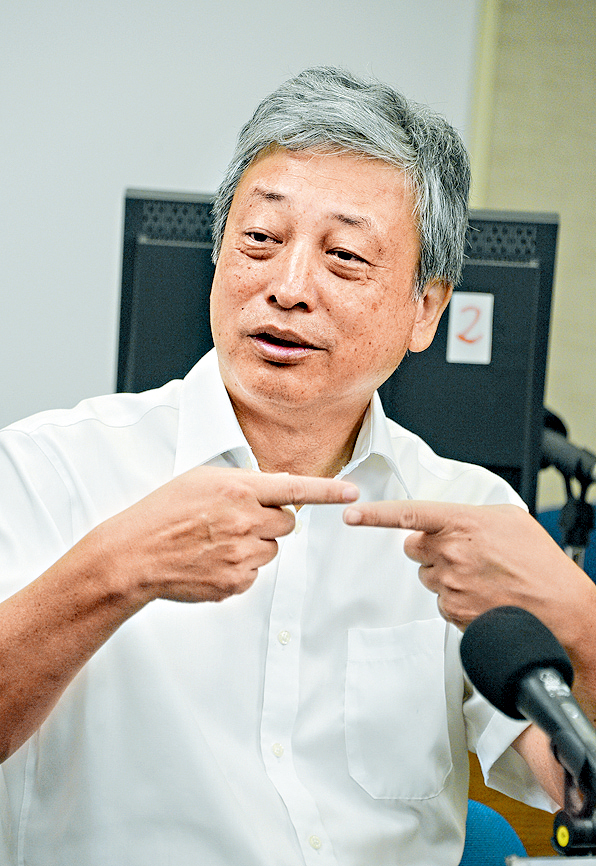 註冊結構工程師倪學仁推斷,工地人員在施工時決定違規鋸斷螺絲,很大機會就是因為根本扭不進去。