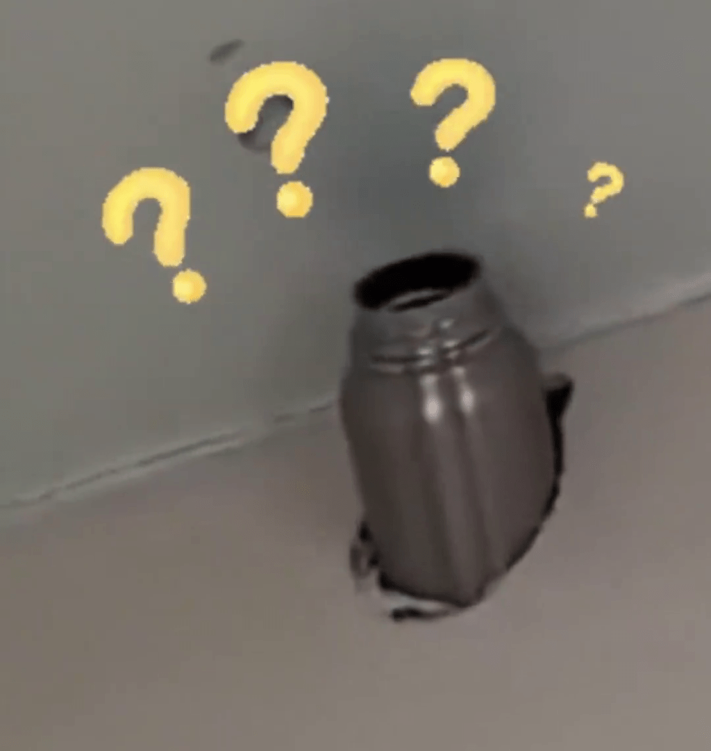 有網民反映保溫杯爆炸飛撞「嵌入牆壁」。