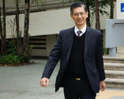 鍾錦華指，政府對港鐵沙中線團隊失去信心。