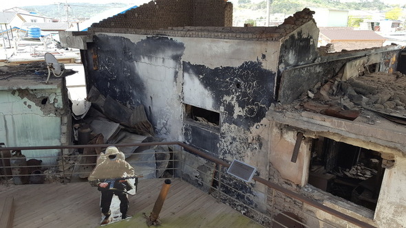 延坪岛2010年11月曾遭北韩军方炮火攻击，造成4人死亡，民房受损。网上图片