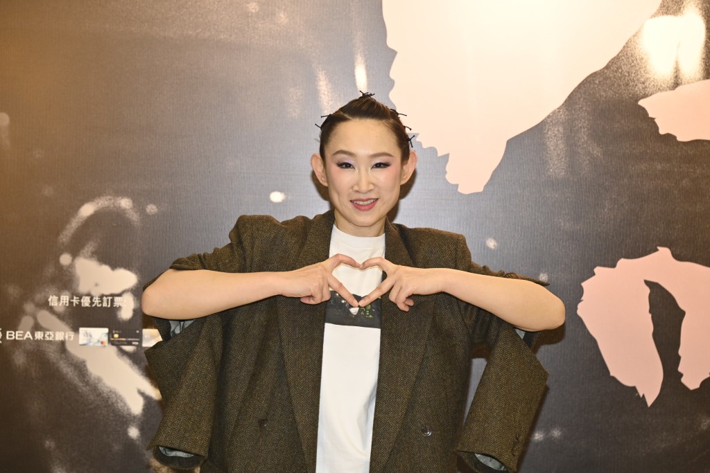 王苑之演唱會大成功。 王苑之演唱會大成功。