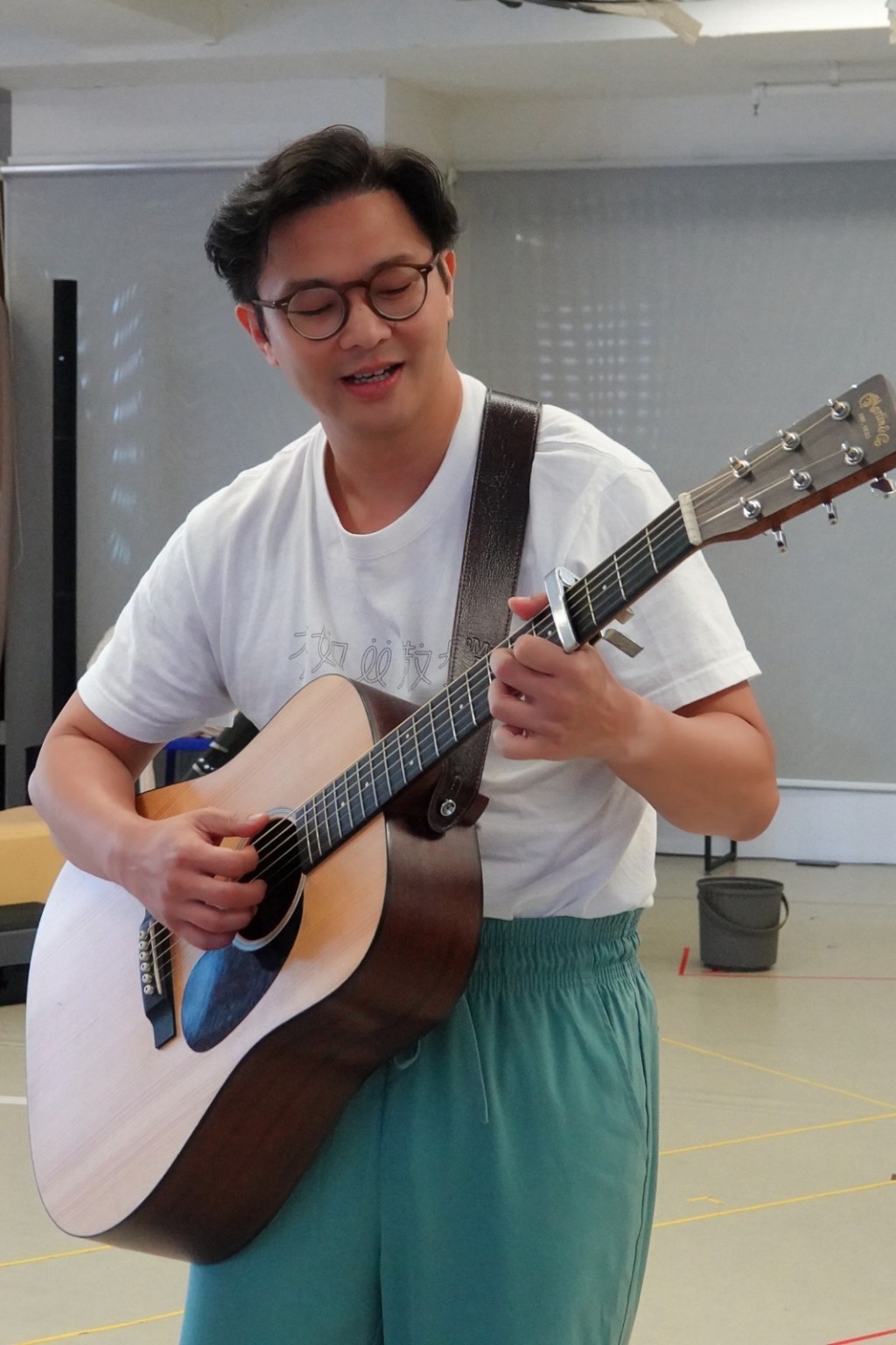 6號將現場獻聲,為經典文本增添音樂層次。 6號將現場獻聲,為經典文本增添音樂層次。