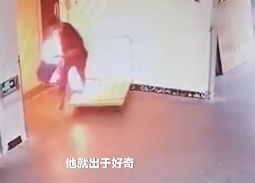 火勢一發不可收拾 。網圖
