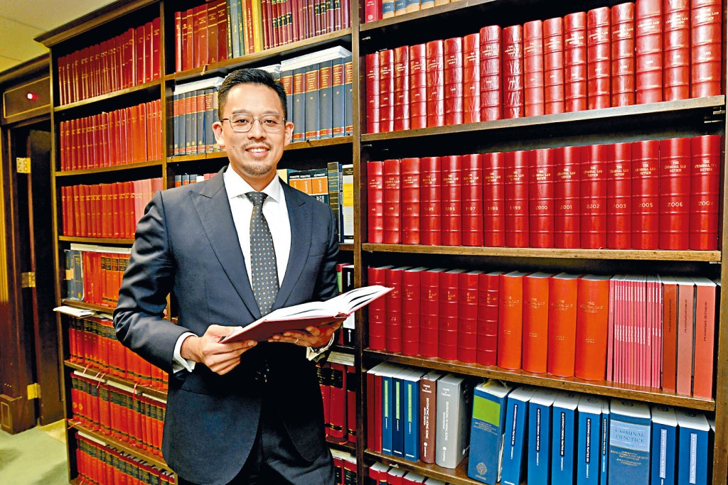 資深大律師李頌然在訪問中重申，市民應以正當手法表達意見。