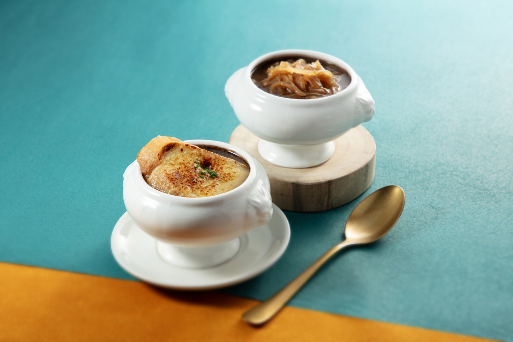 百乐酒店 Park café法式煮「意」海鲜自助晚餐——法式洋葱汤