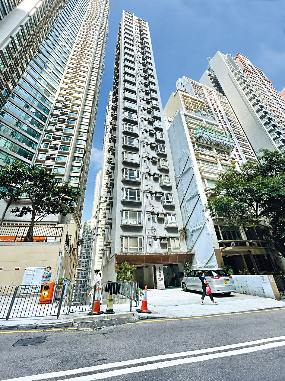 WEAVE LIVING夥拍外資基金,以約2.75億購入西半山羅便臣道全幢住宅。