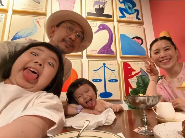 李璨琛的一對女兒「Lucy」李元元及「Sucy」李斐斐已經開學，卻爆出虐兒疑雲。