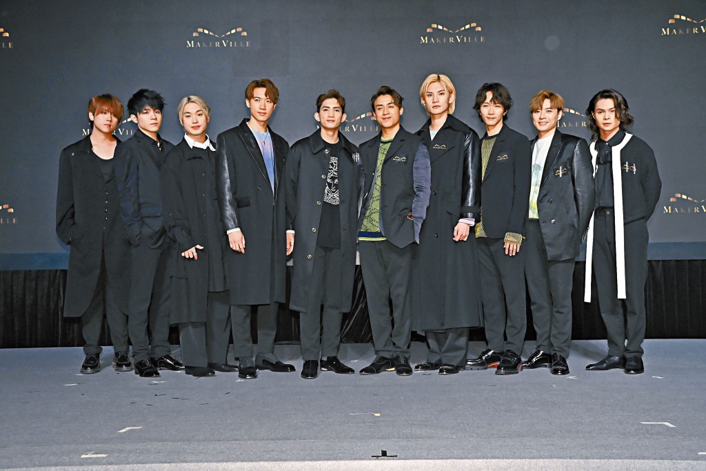 MIRROR昨日宣傳電影《12怪盜》，Lokman(左五)否認歌單搞分化。