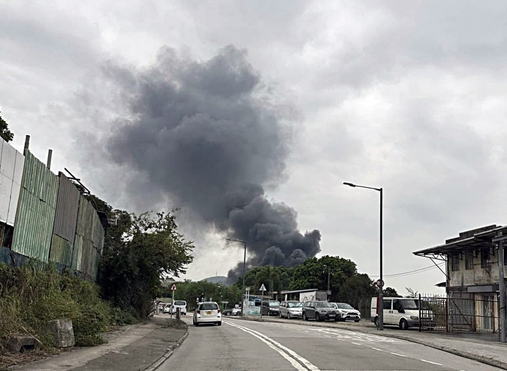 濃煙席捲半空。fb：網圖