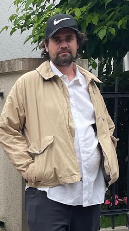 被控謀殺名導父親洛連納和母親Michele的Nick Reiner昨日首次出庭。 被控謀殺名導父親洛連納和母親Michele的Nick Reiner昨日首次出庭。